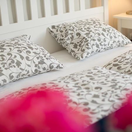 Brody Apartman เอ็กเกอร์ ภายนอก รูปภาพ