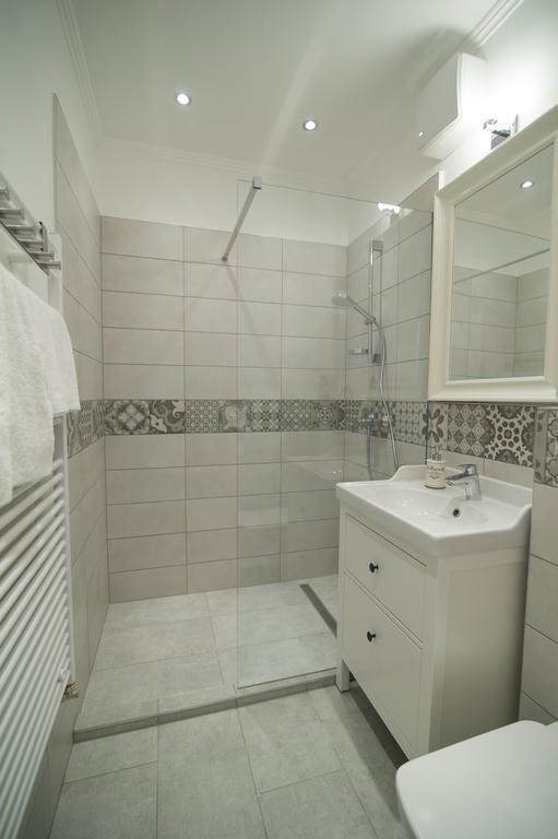 Brody Apartman เอ็กเกอร์ ภายนอก รูปภาพ